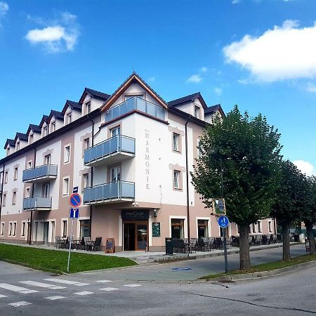 Wellness Hotel Harmonie Тршебонь Екстер'єр фото