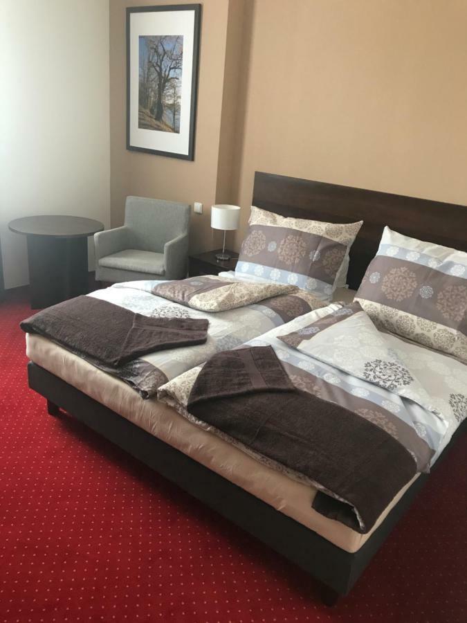 Wellness Hotel Harmonie Тршебонь Екстер'єр фото