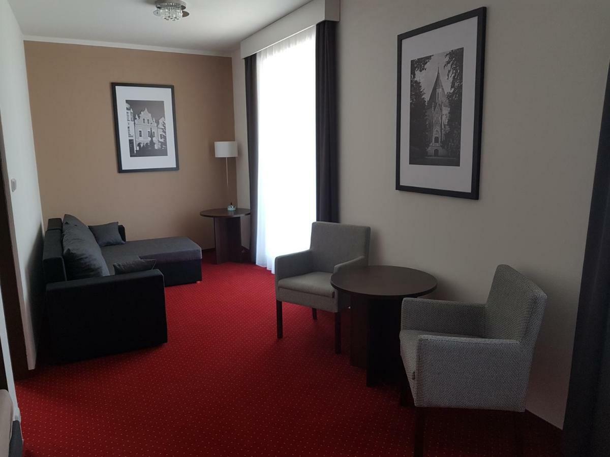 Wellness Hotel Harmonie Тршебонь Екстер'єр фото